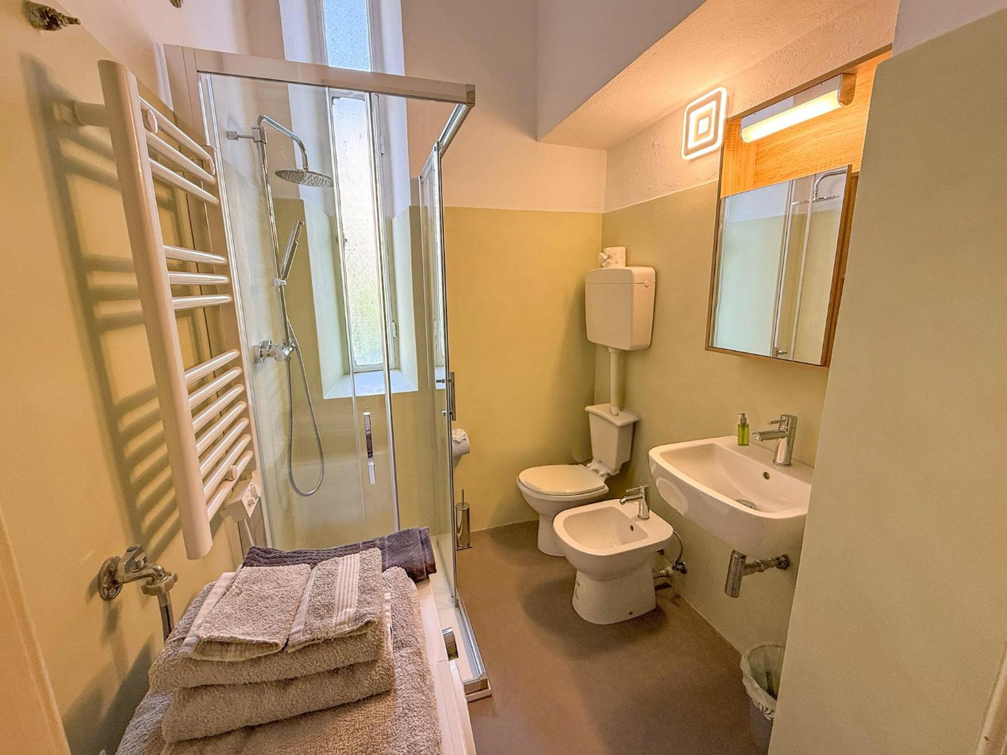 San Giusto I Villen-Ferienwohnung Менаджо Экстерьер фото