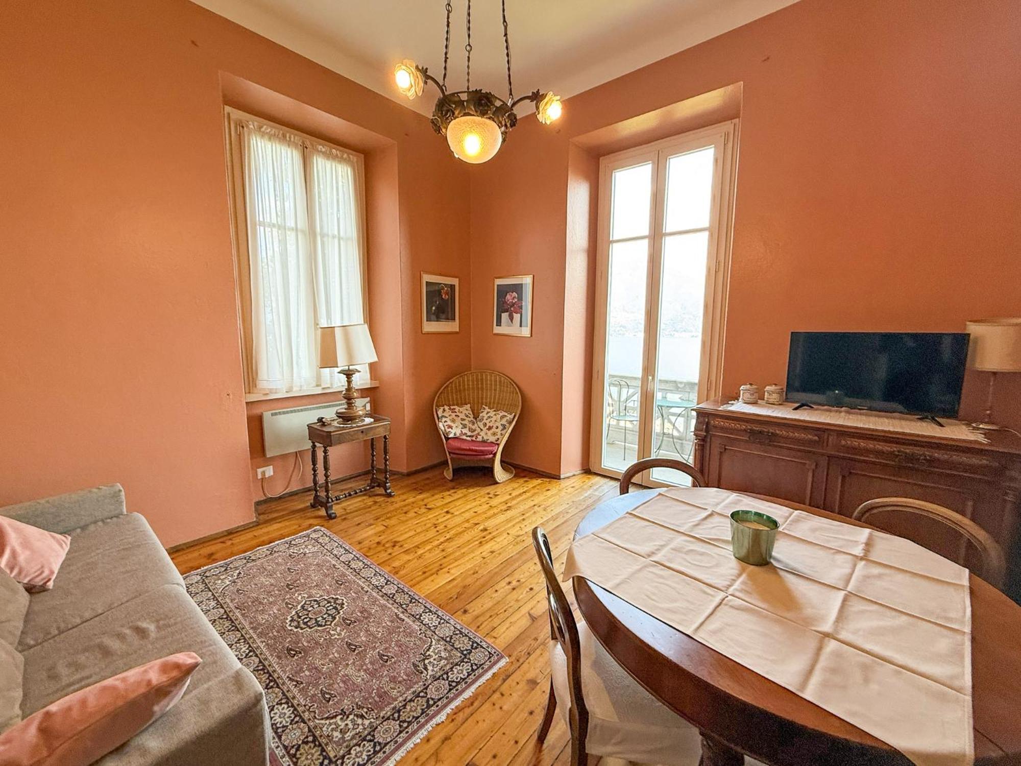 San Giusto I Villen-Ferienwohnung Менаджо Экстерьер фото
